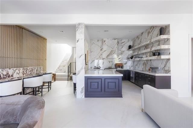 4522 Palmyra St #A - Photo 7 of 25