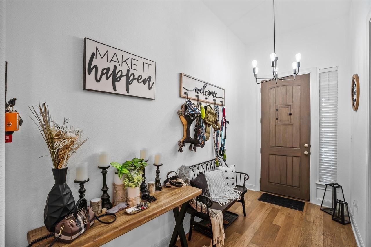 2924 Scout Pony Dr - Photo 4 of 36