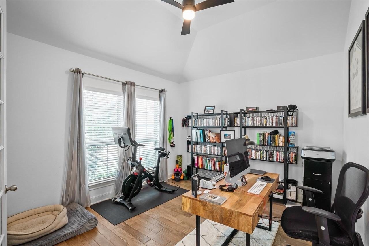 2924 Scout Pony Dr - Photo 5 of 36