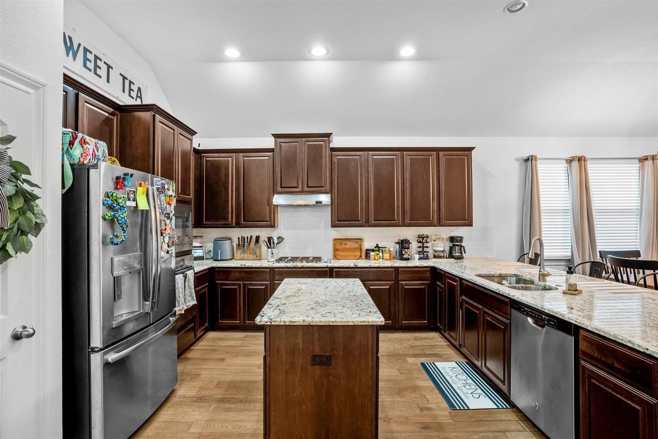 2924 Scout Pony Dr - Photo 7 of 36