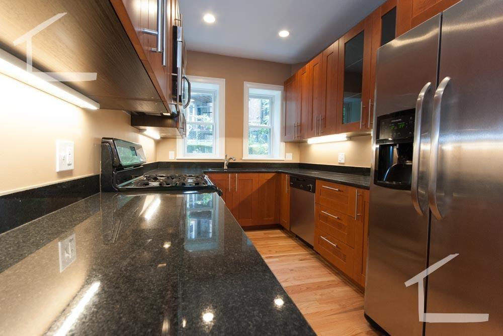 6 Lothian Rd #1 - Photo 3 of 11