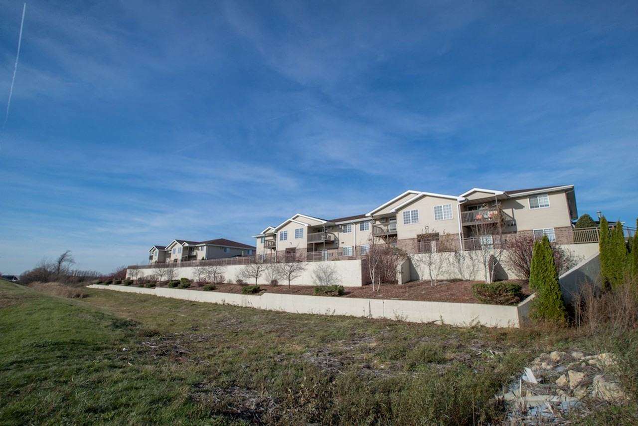 1614 Gateway Blvd. - Photo 4 of 50