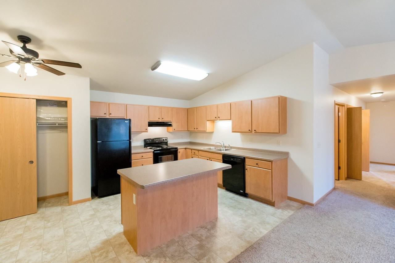 3421 Norton Street - Photo 4 of 50