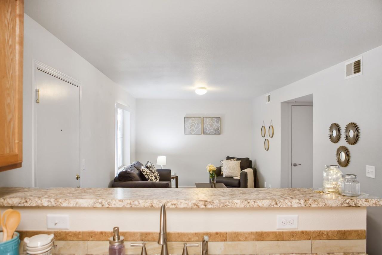 Atrium Suites Apartments - Photo 2 of 15