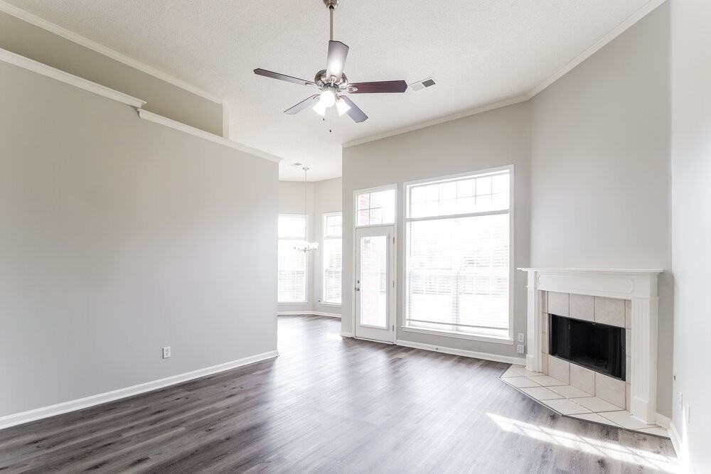 8209 Buckhead Ln - Photo 3 of 16