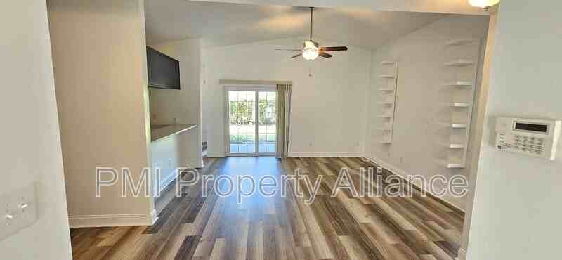 541 Moccasin Ct - Photo 2 of 20