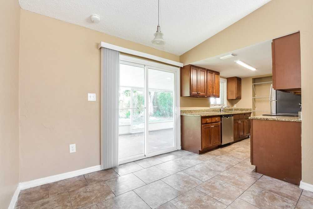 4317 Alamosa St - Photo 5 of 16