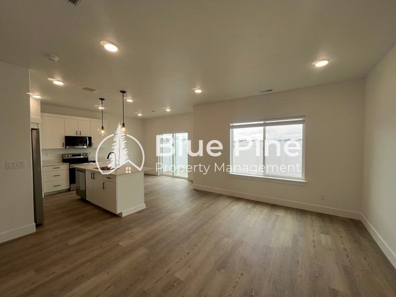1195 Jaylee Dr #1 - Photo 2 of 17