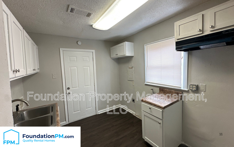 1163 Gerard St - Photo 3 of 16