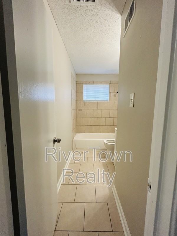 679 N Holmes St - Photo 6 of 10