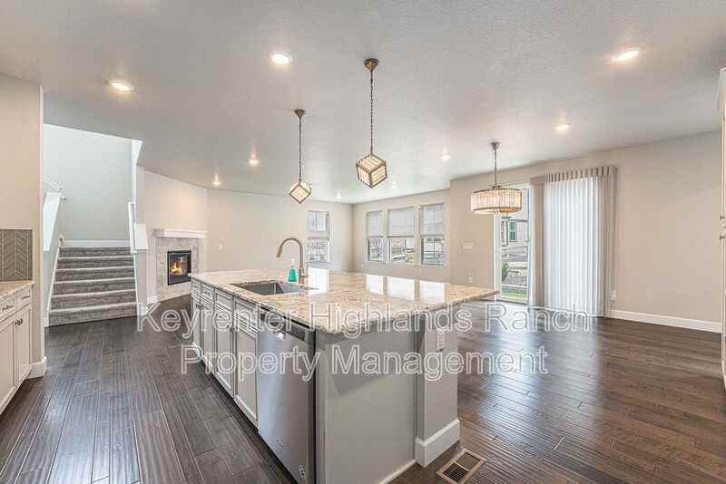 8504 Garden City Ave - Photo 4 of 24