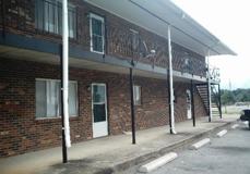Country Squire Apartments - Saf - Photo 1 of 1