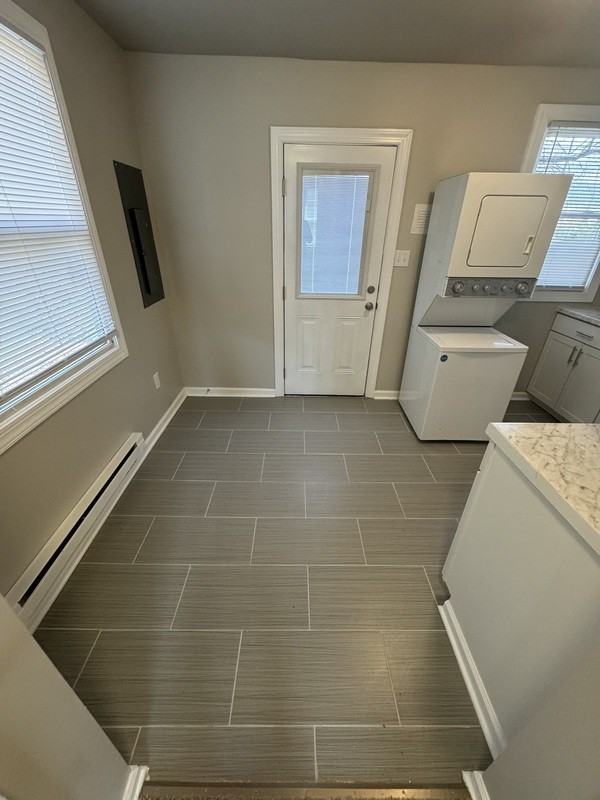 1110 East 16th Street - Photo 3 of 8