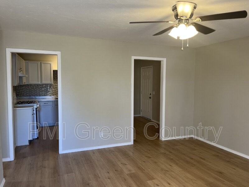 1390 E 51st St N - Photo 2 of 23