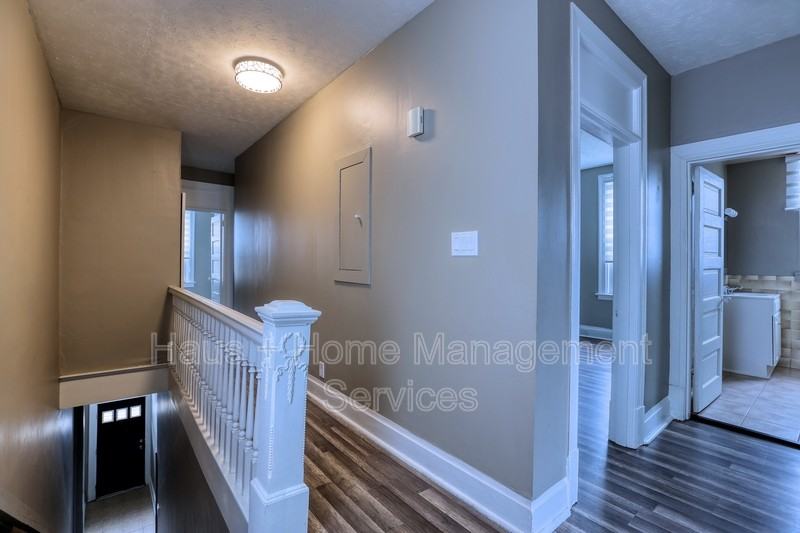 403 Wall Ave #2 - Photo 5 of 29