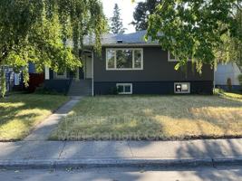 featured image of 11 Creston Cres Nw #MAIN