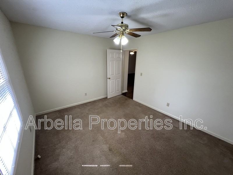 117 Rowe Ln #3 - Photo 7 of 19