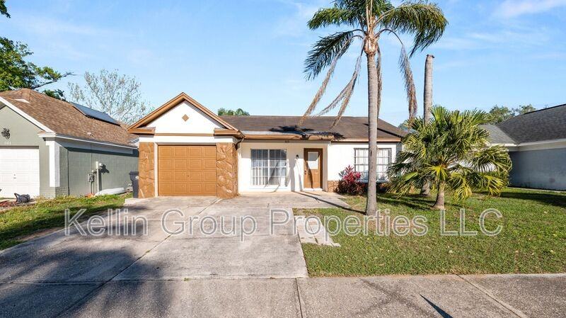 303 Regal Park Dr - Photo 2 of 38