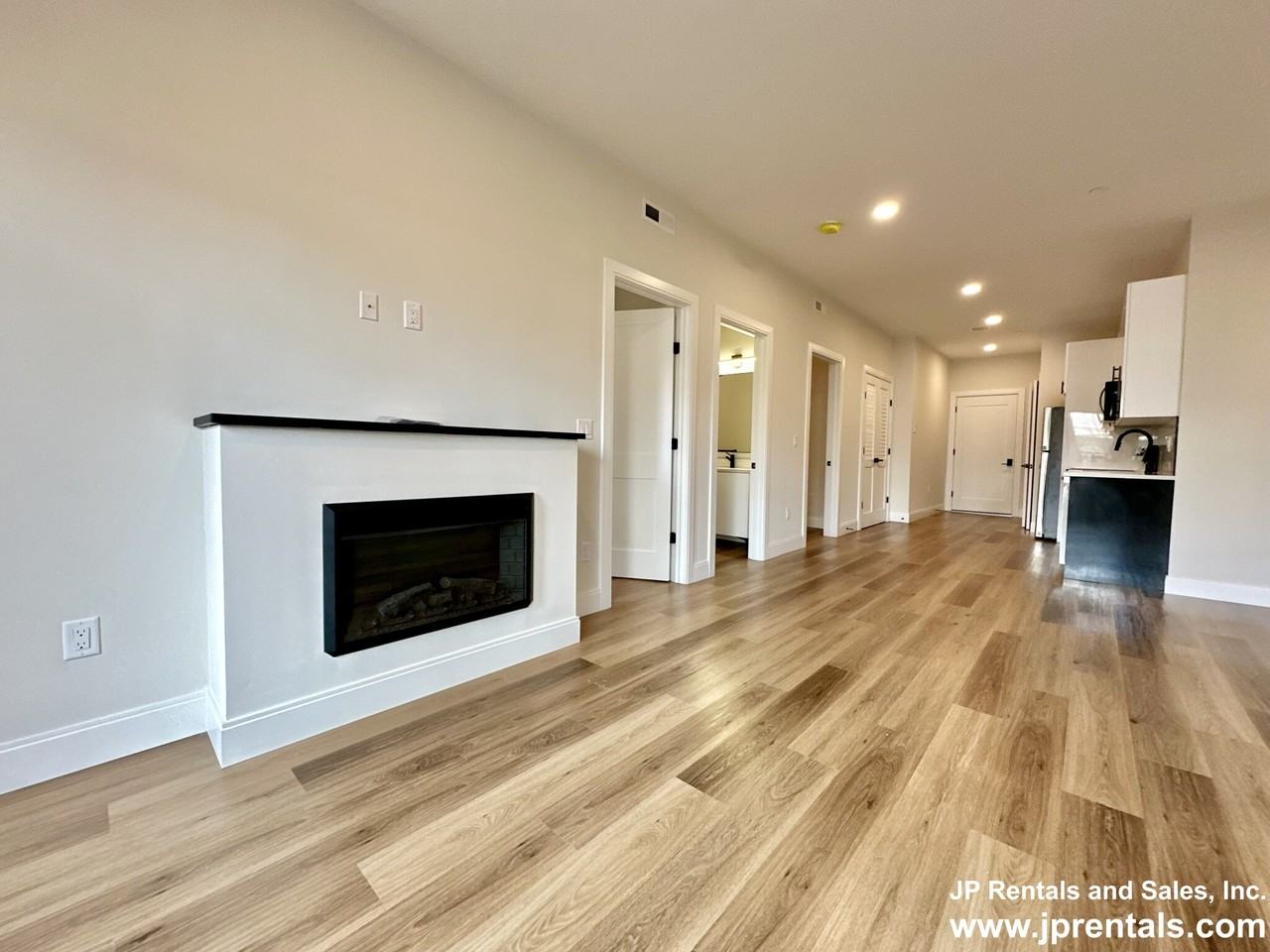 63 Belgrade Ave #203 - Photo 4 of 10