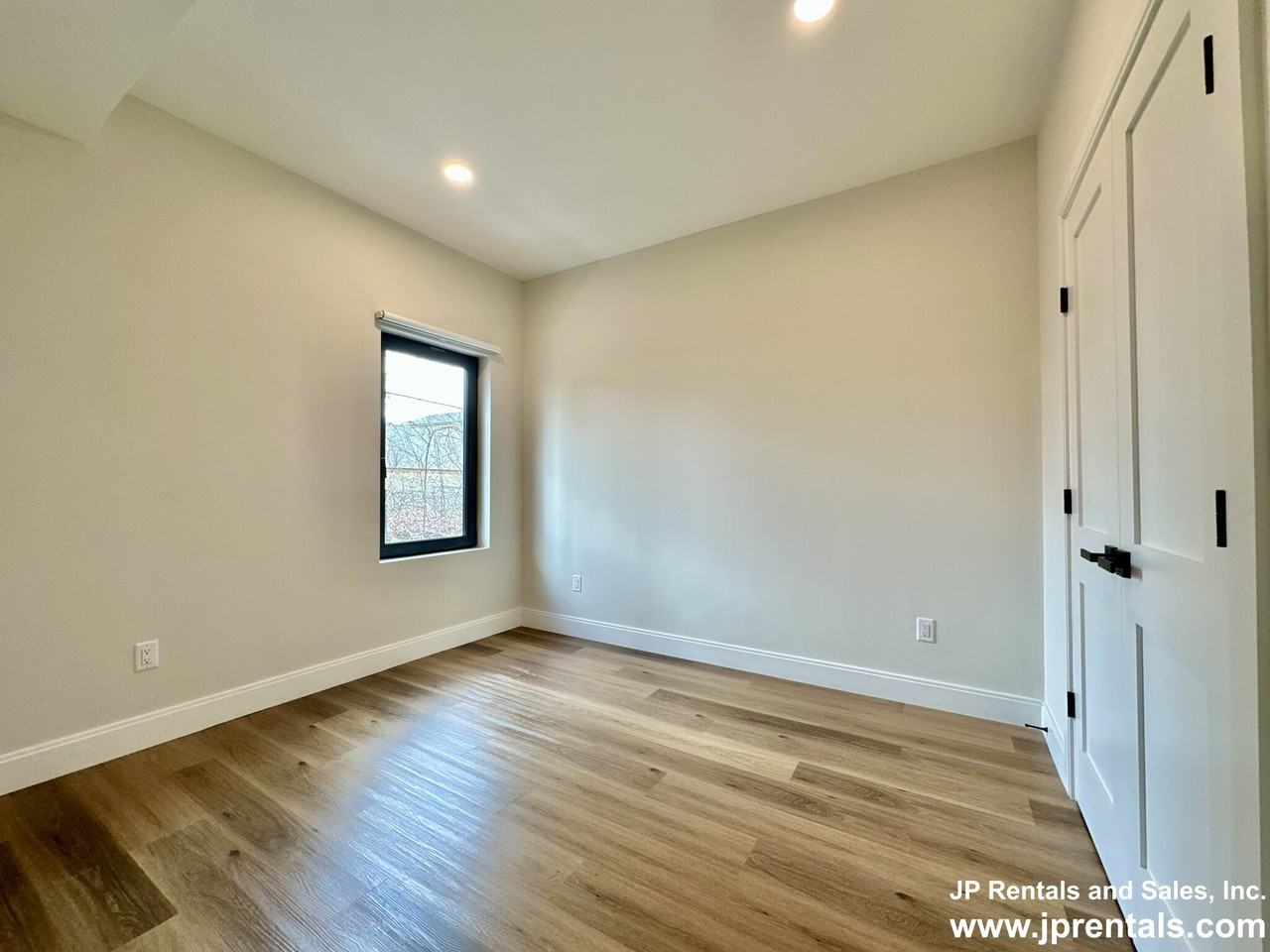 63 Belgrade Ave #203 - Photo 5 of 10