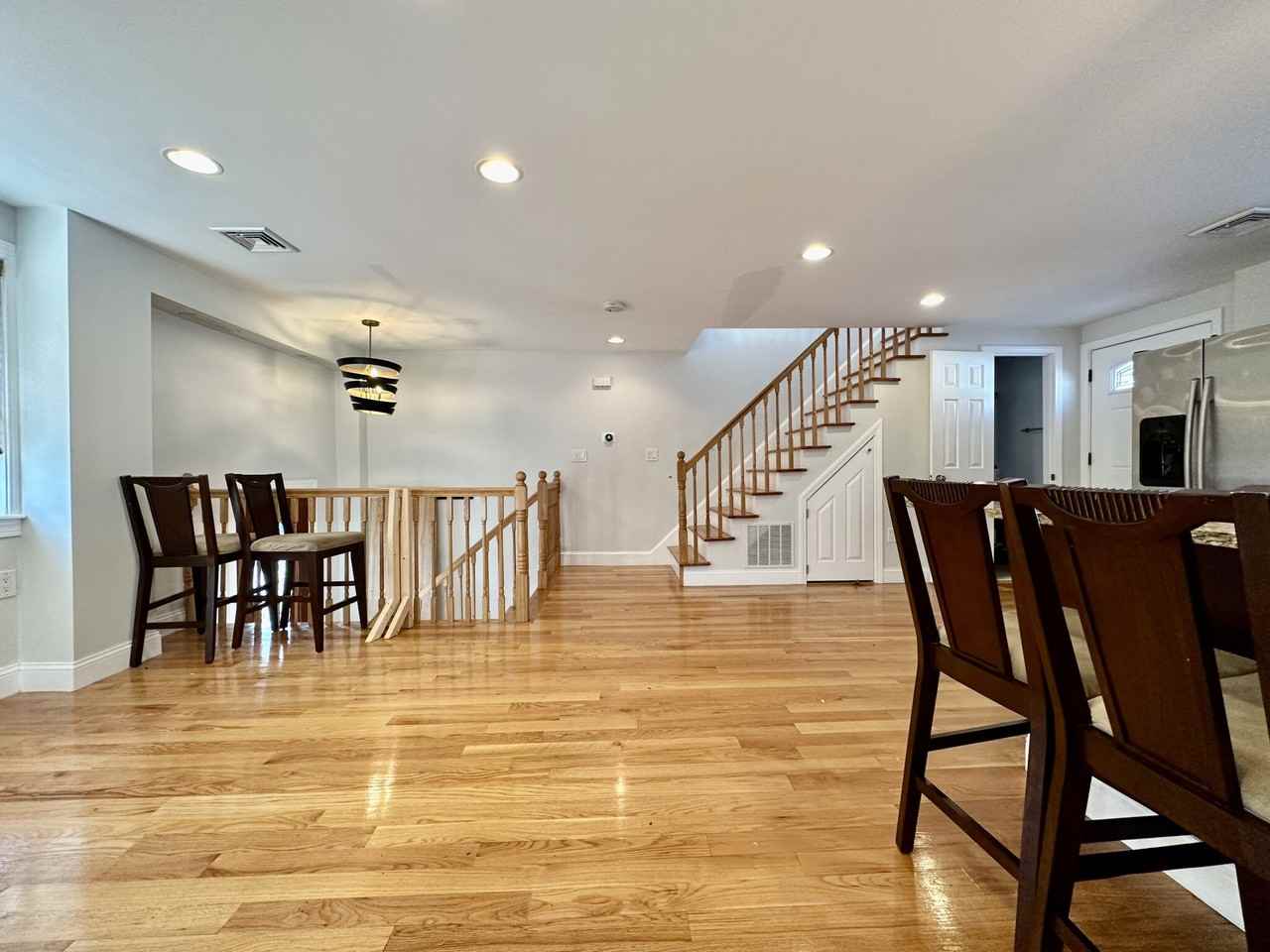 62 Dunboy St - Photo 4 of 10