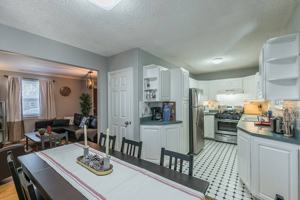 featured image of 303 E Braddock Rd