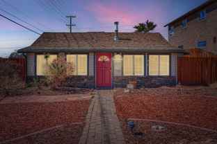 536 Avenue L - Photo 1 of 1