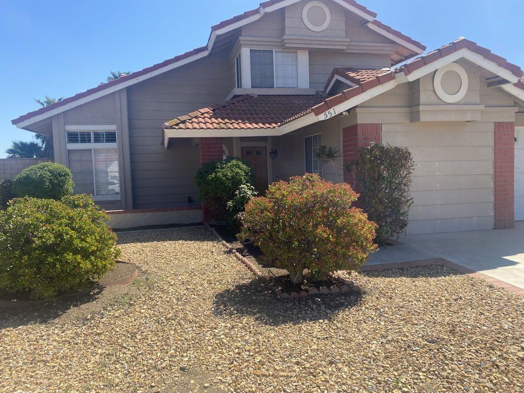 551 Ventura Ave - Photo 2 of 9