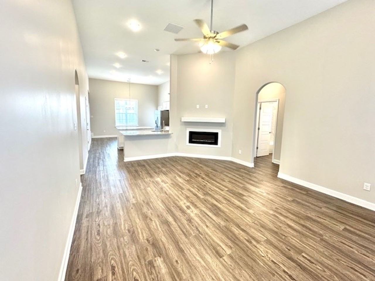 8765 Kennesaw Dr E - Photo 3 of 13