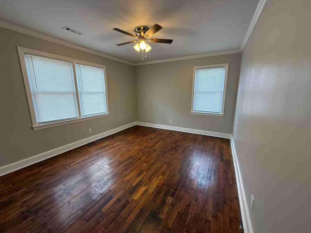 426 N Elm St Nw - Photo 6 of 13