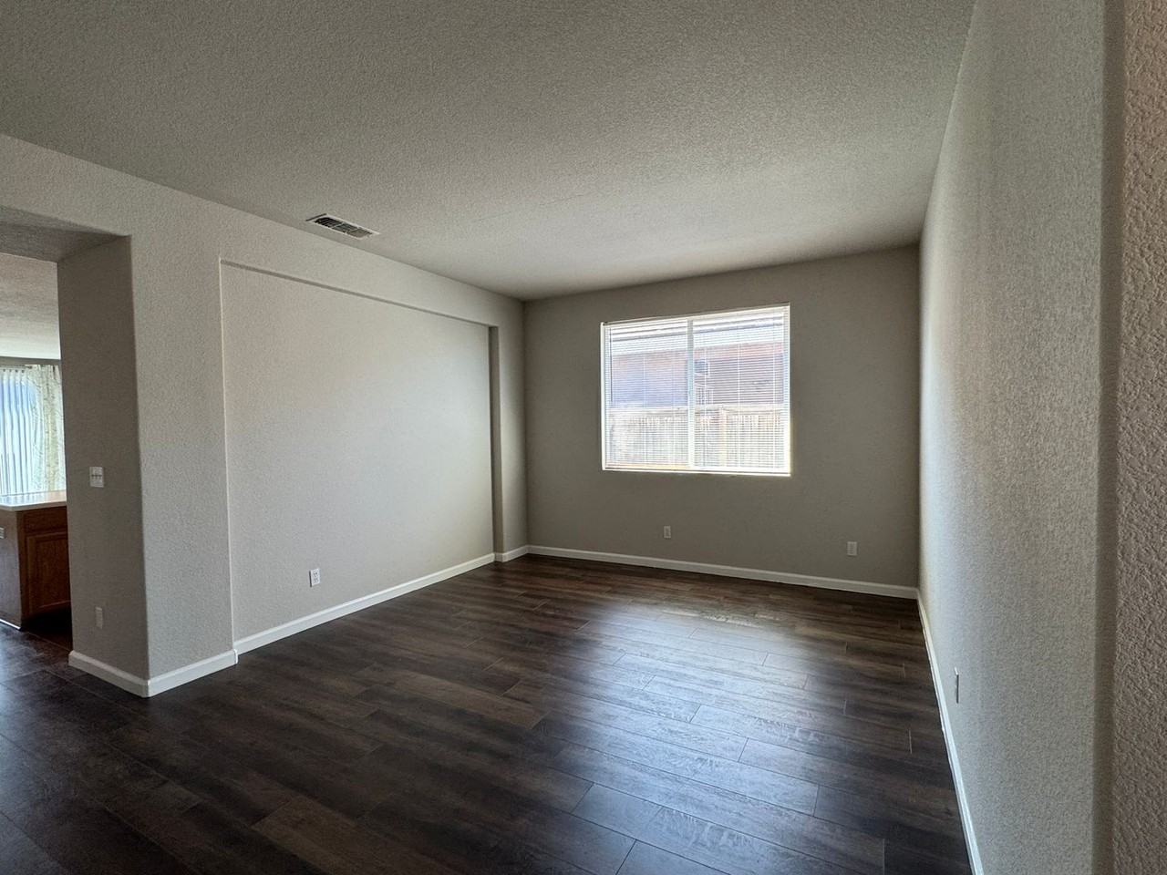 3020 Mccook Way - Photo 3 of 42