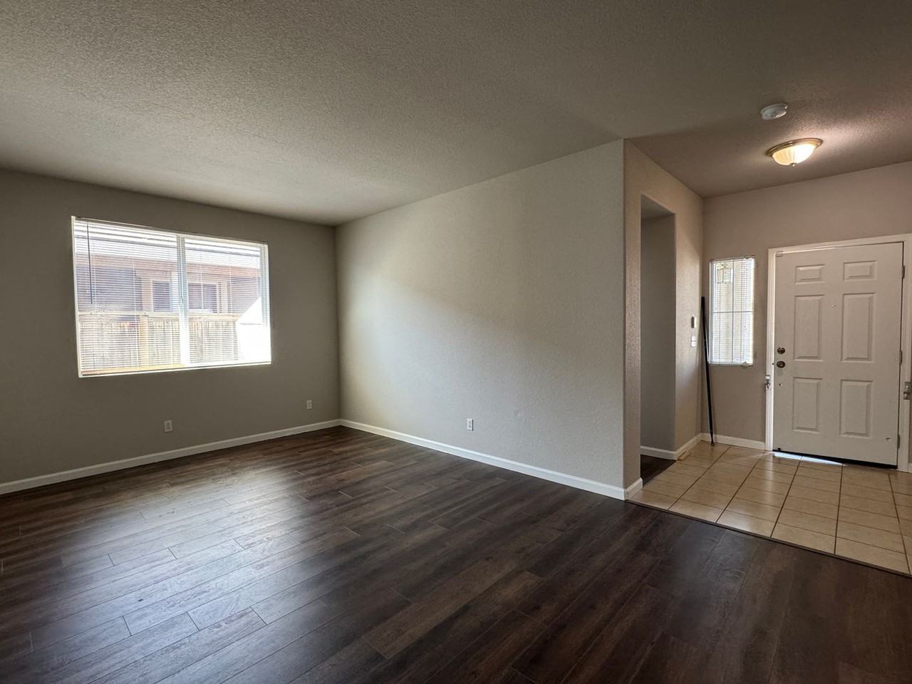 3020 Mccook Way - Photo 7 of 42