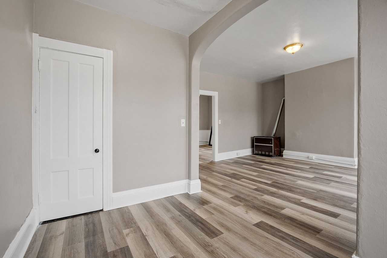 773-780 Main Street - Photo 3 of 10