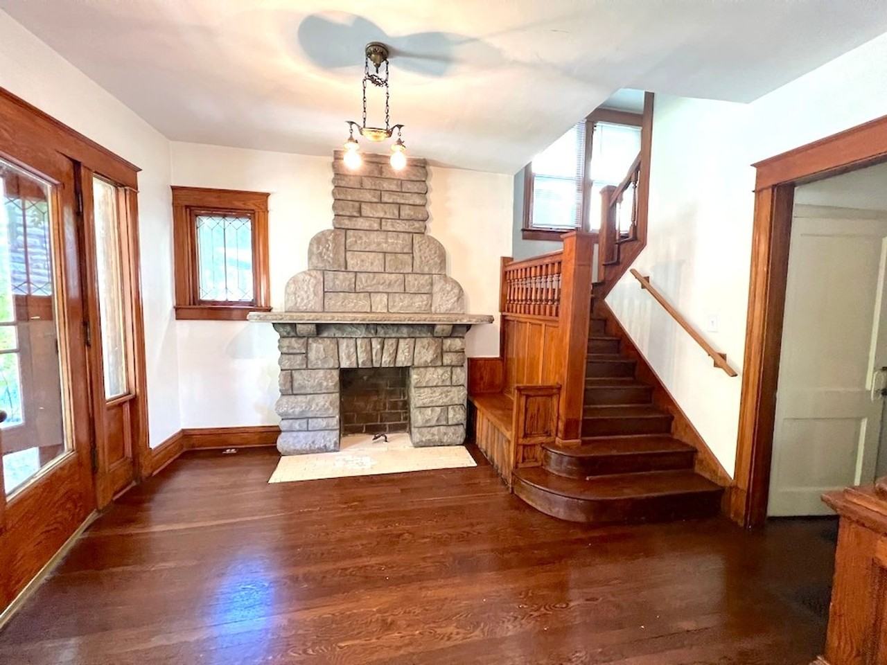 4145 Harrison St - Photo 2 of 25