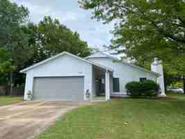 featured image of 2909 S Narcissus Ave