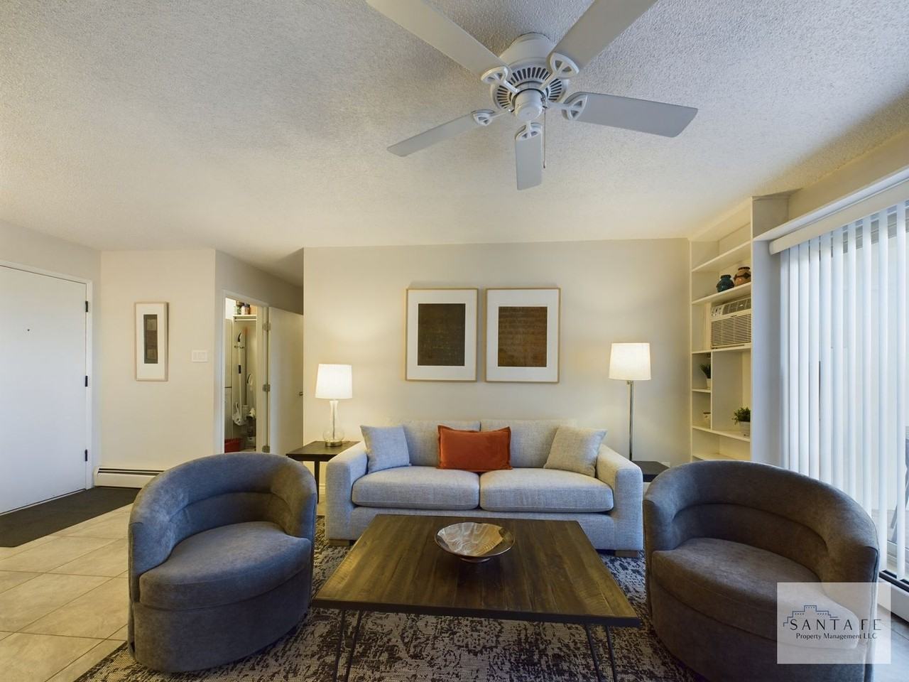 161 Calle Ojo Feliz #C - Photo 6 of 33