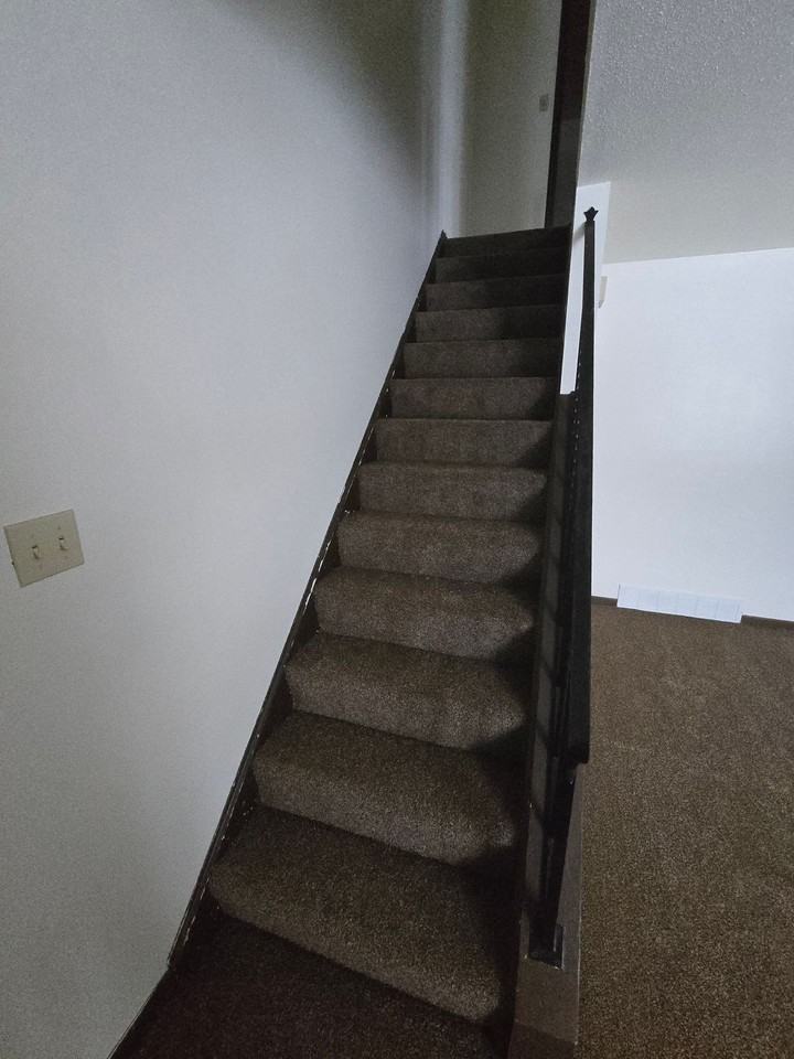 114 Water Street - Photo 4 of 7