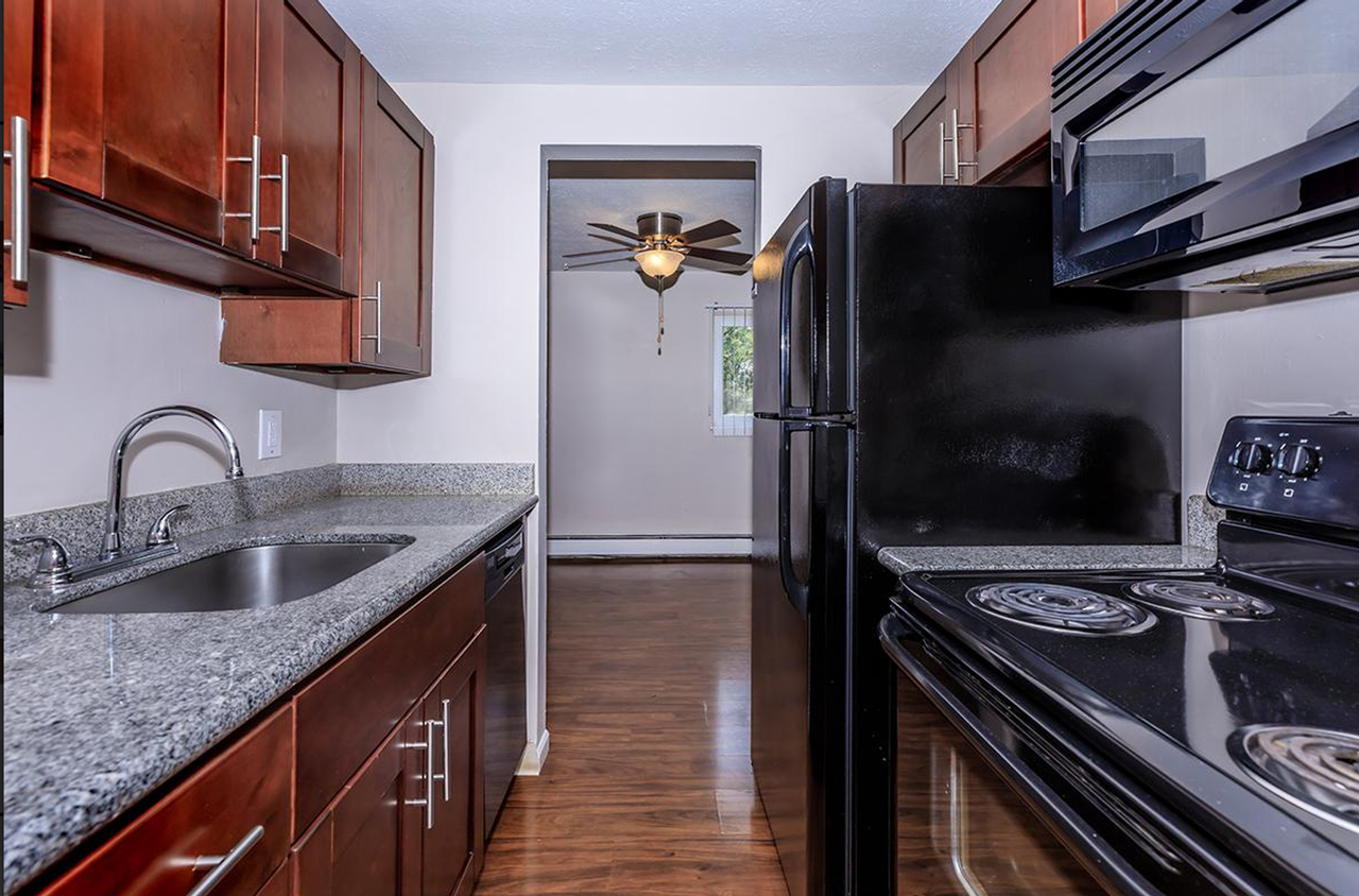 Vine East  33201 Vine Street - Photo 3 of 13