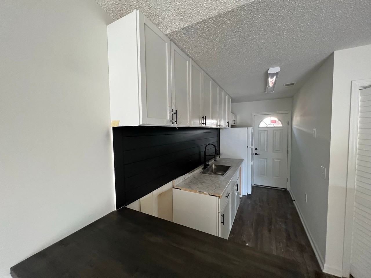 230 Lanier Dr #172 - Photo 3 of 9