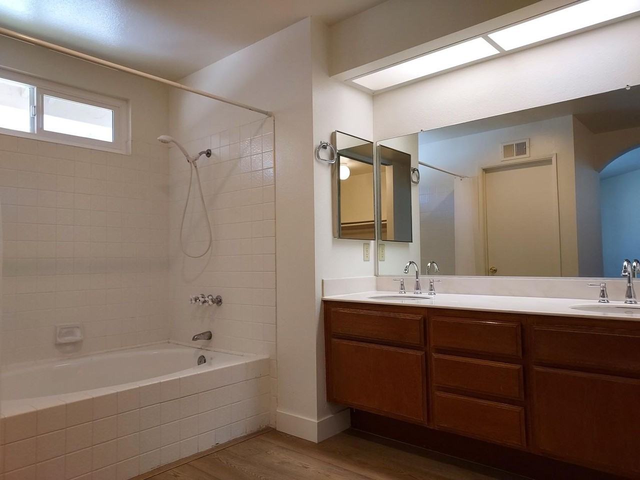 10684 Bernabe Dr - Photo 7 of 15