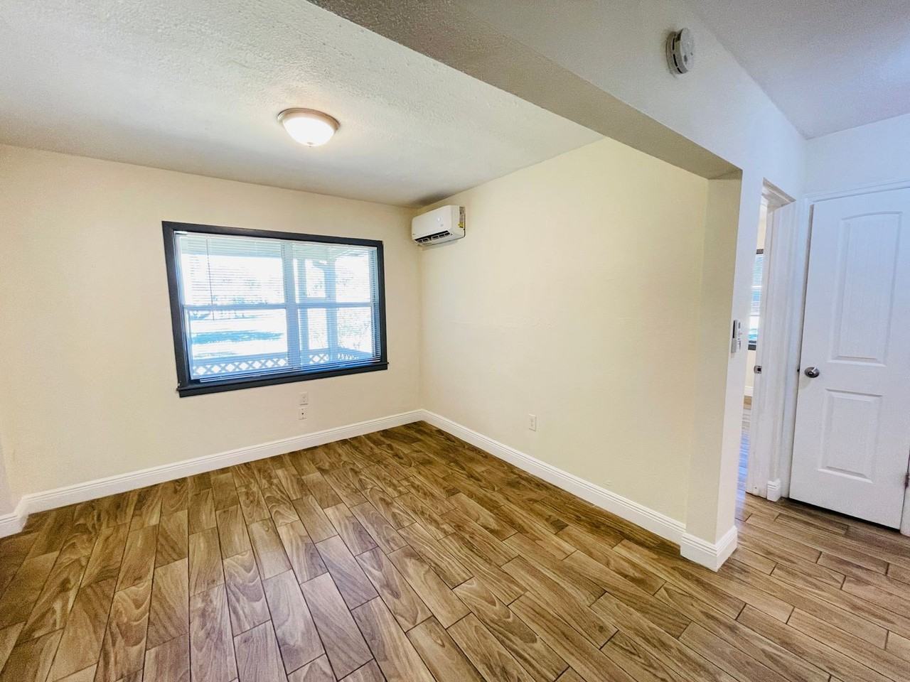 5122 Old Cheney Hwy - Photo 5 of 21