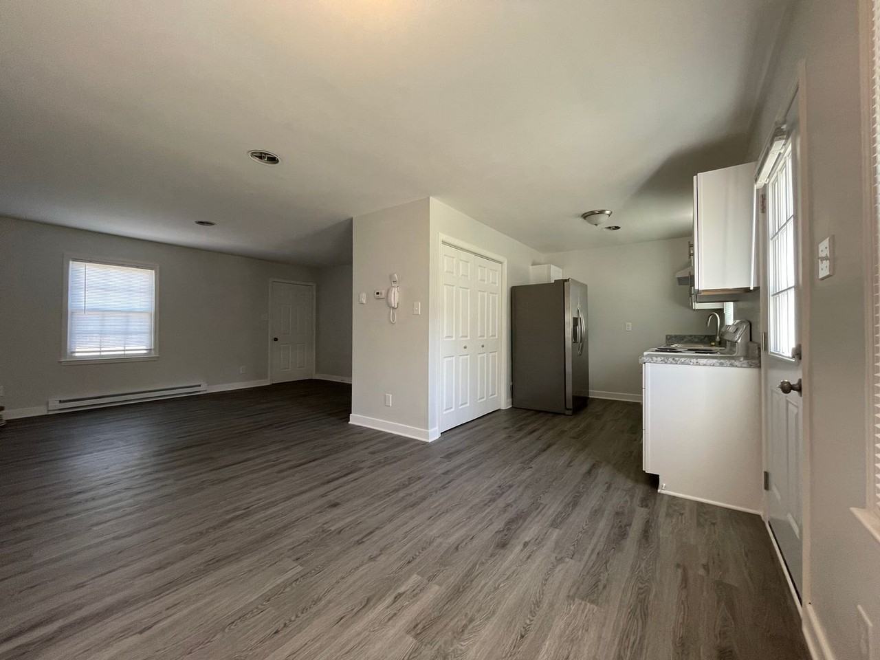 4219 Hickory Rd - Photo 4 of 16