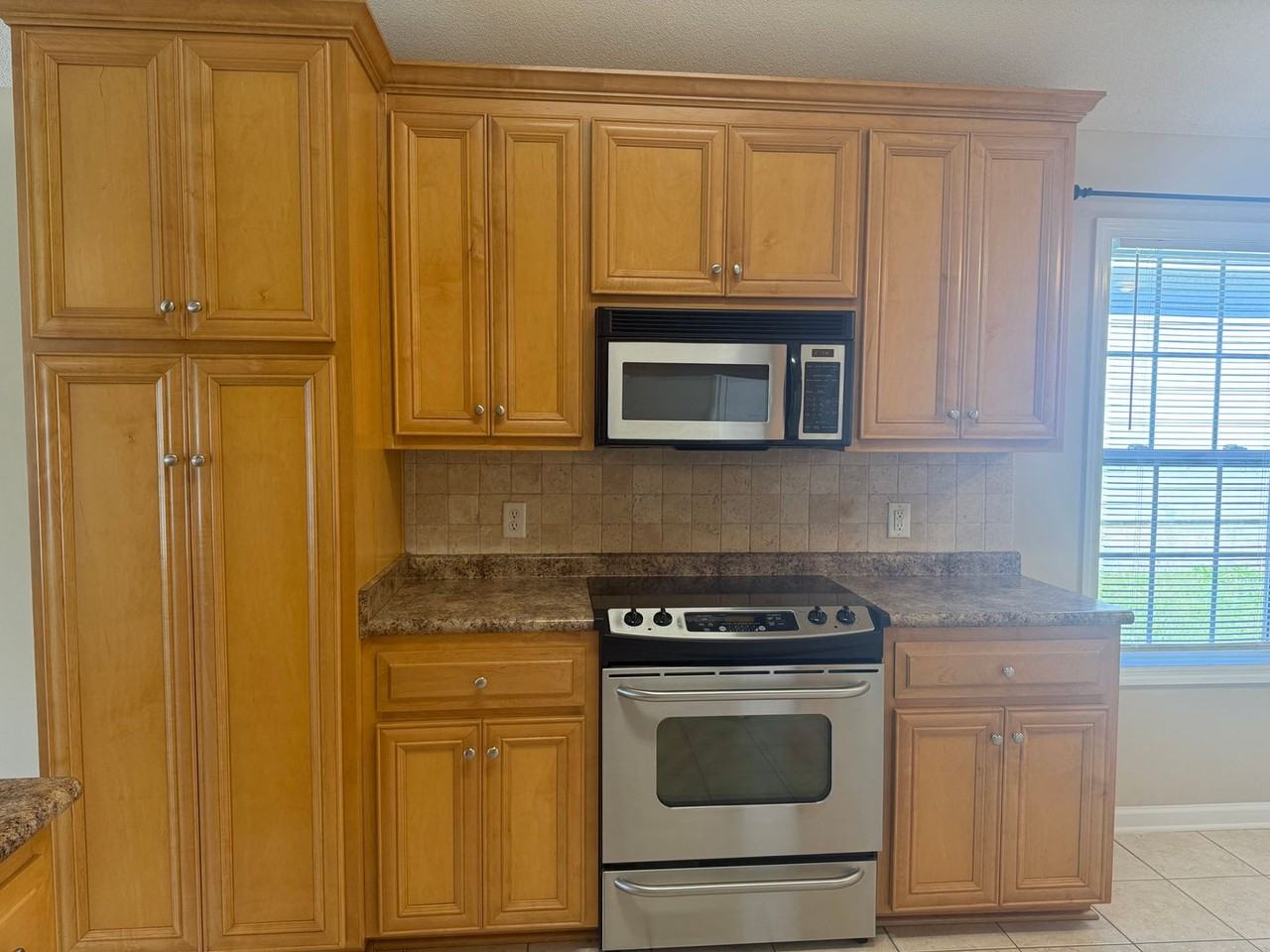 4417 Summer Hill Pl - Photo 7 of 18