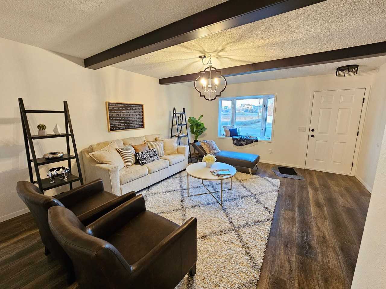 2509 2nd Ave Nw - Photo 3 of 24