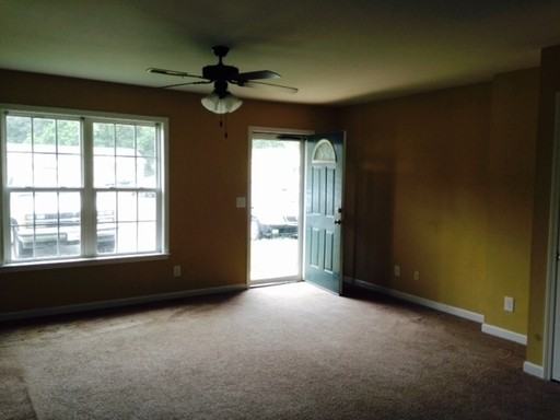 2209/2211 MORAN STREET - Photo 3 of 7