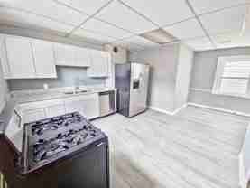 1051 Barret Ave - Photo 1 of 1