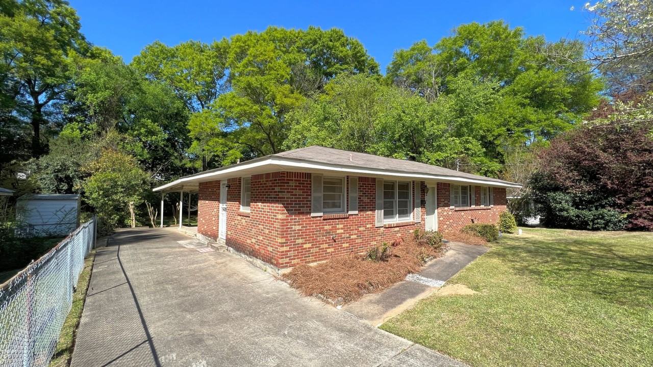 3511 Little John Dr - Photo 3 of 42