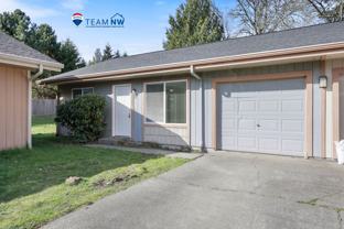 2210 26th Ave Ne #5 - Photo 1 of 1