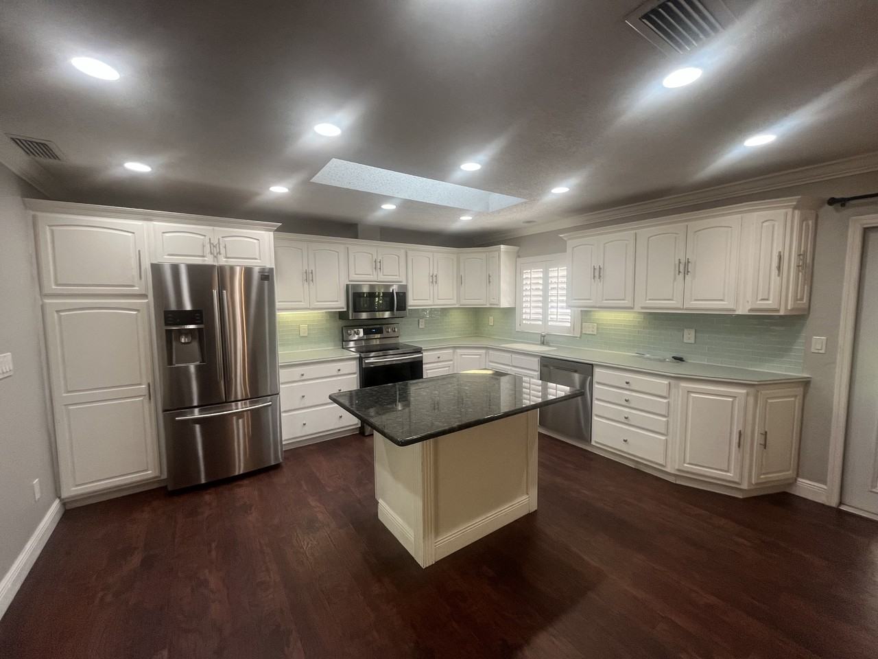 11 Brookside Cir #NA - Photo 3 of 17