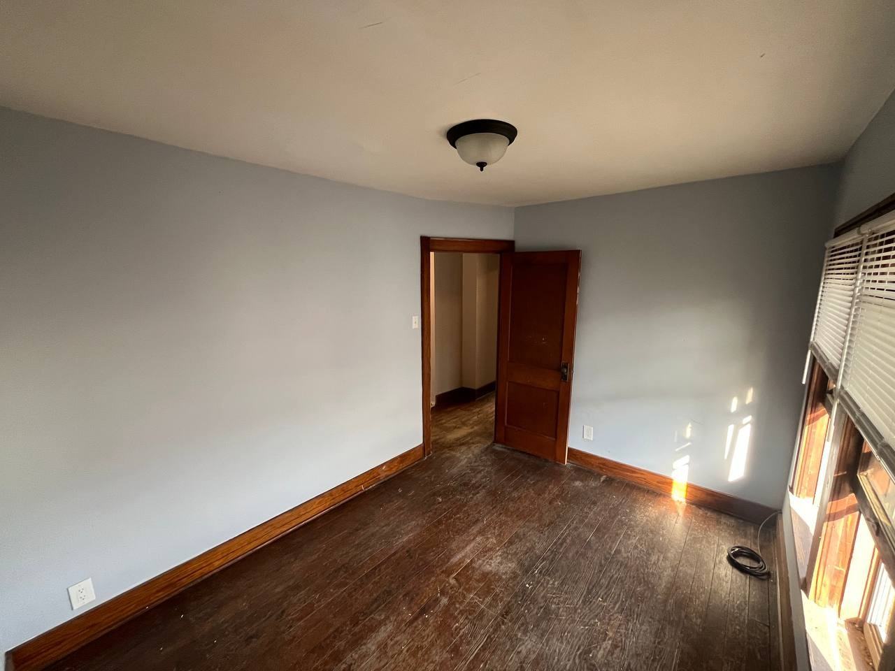 Clark Street #240-5 - Photo 2 of 11